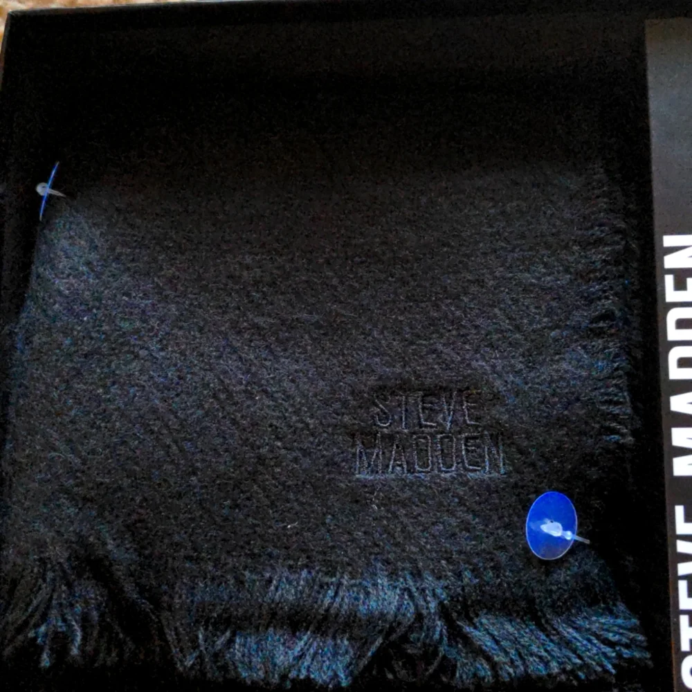 Steve Madden Gift set. - Picture 5 of 7